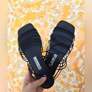 Sleeper Black Elastic Macaroni Strappy Sandals sz 39